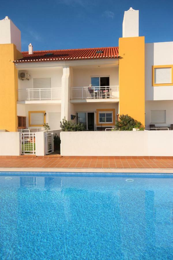 Surf House Baleal B&B 외부 사진